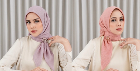 Tampil Lebih Anggun, Ini 4 Rekomendasi Jilbab Segi Empat Motif